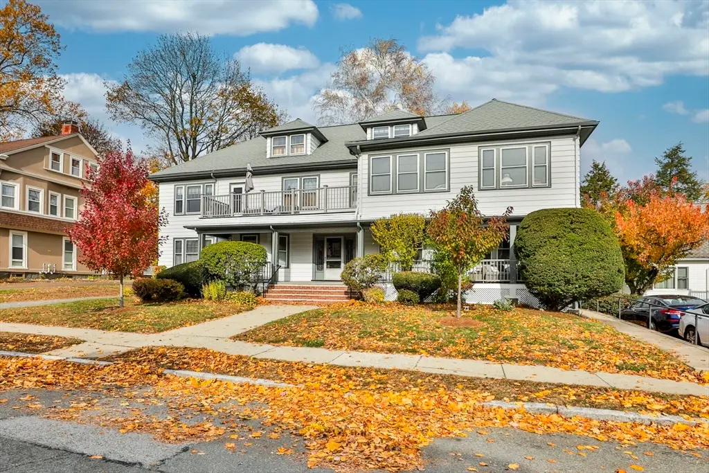 9 Avon St #2, Wakefield, MA 01880 - Image #1