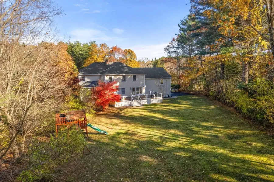 23 Bubbling Brook Rd, Walpole, MA 02081 - Image #3