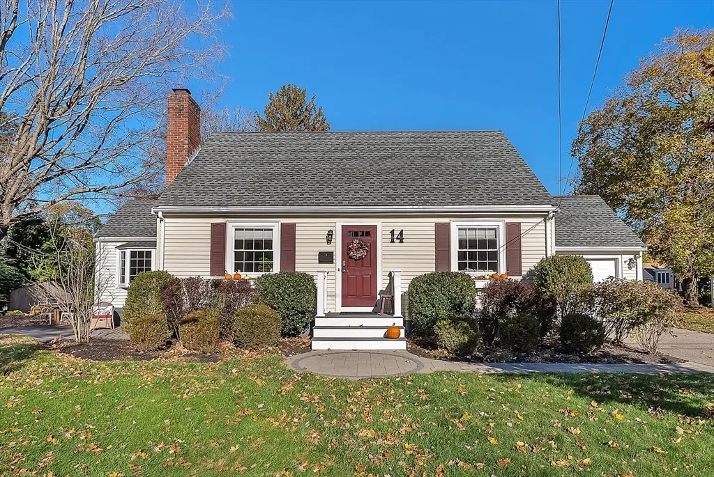 14 Twitchell St, Wellesley, MA 02481 - Image #1