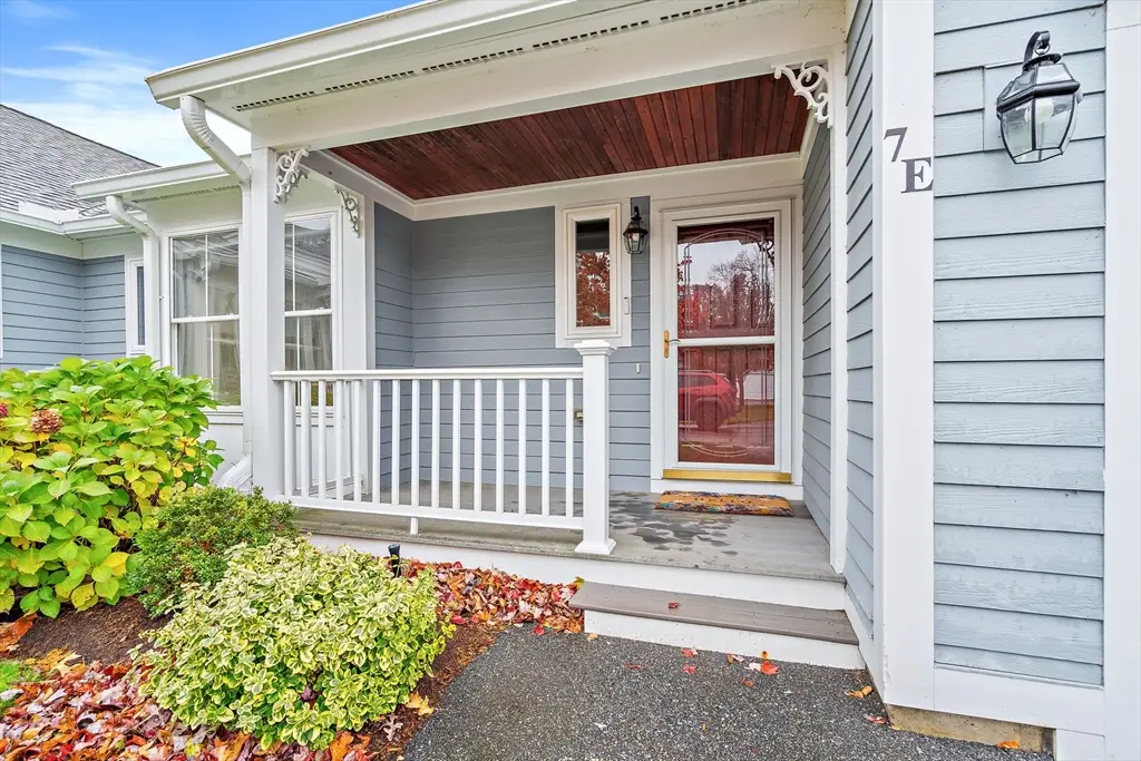 7 Strawberry Lane #E, Hudson, MA 01749 - Image #1