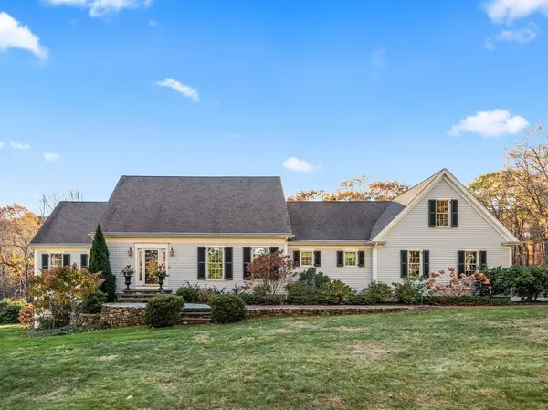 46 Pine Hill Rd, Princeton, MA 01541