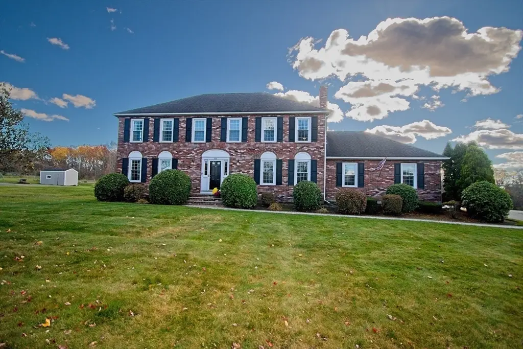 87 French Farm Rd, North Andover, MA 01845 - Image #1