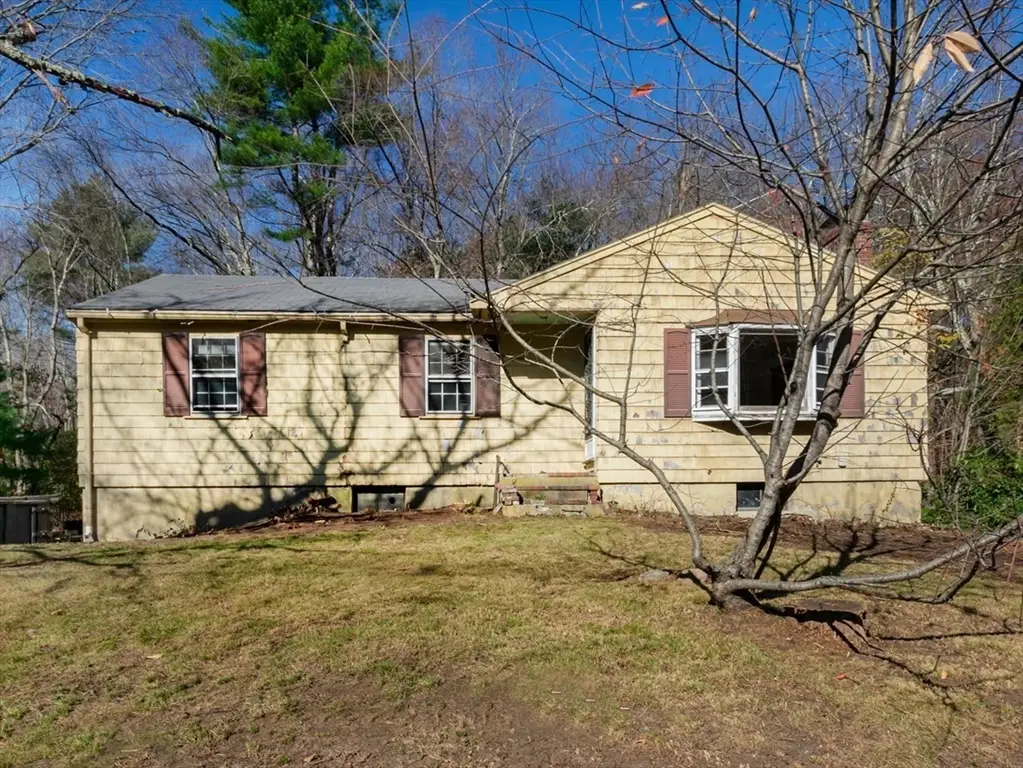 103 Elm St, North Reading, MA 01864 - Image #1