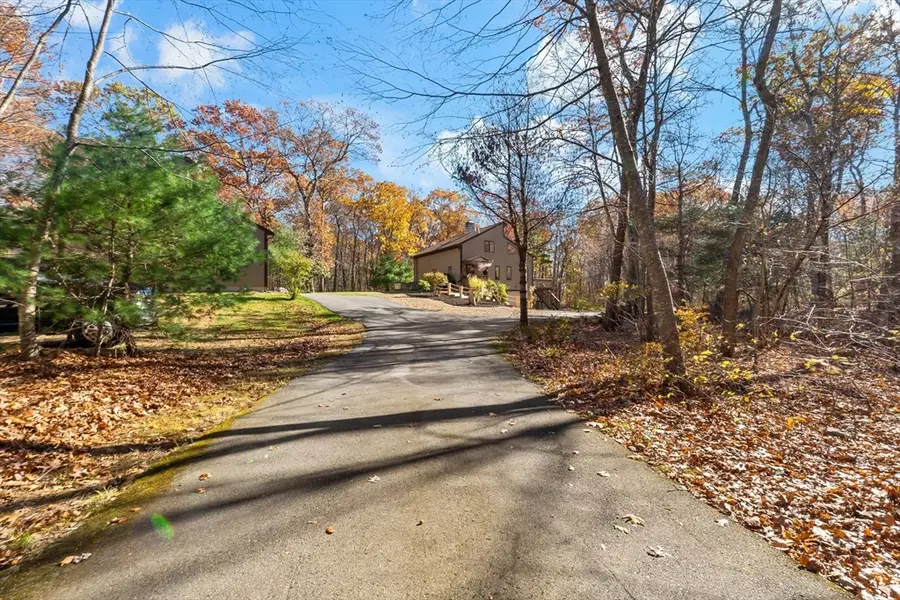 15 Carpenter Street, Rehoboth, MA 02769 - Image #3