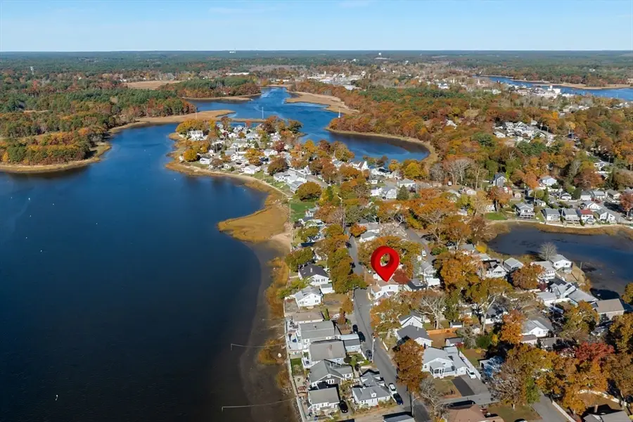 119 Pinehurst Dr, Wareham, MA 02571 - Image #2