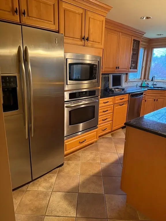 133 Pine Ridge Rd, Reading, MA 01867 - Image #3