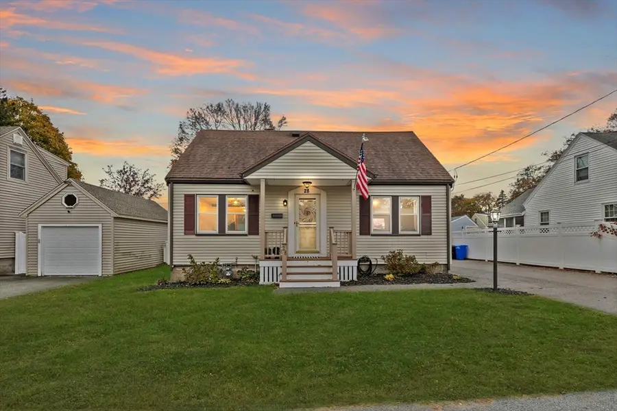 28 Elmwood Cir, Peabody, MA 01960 - Image #2