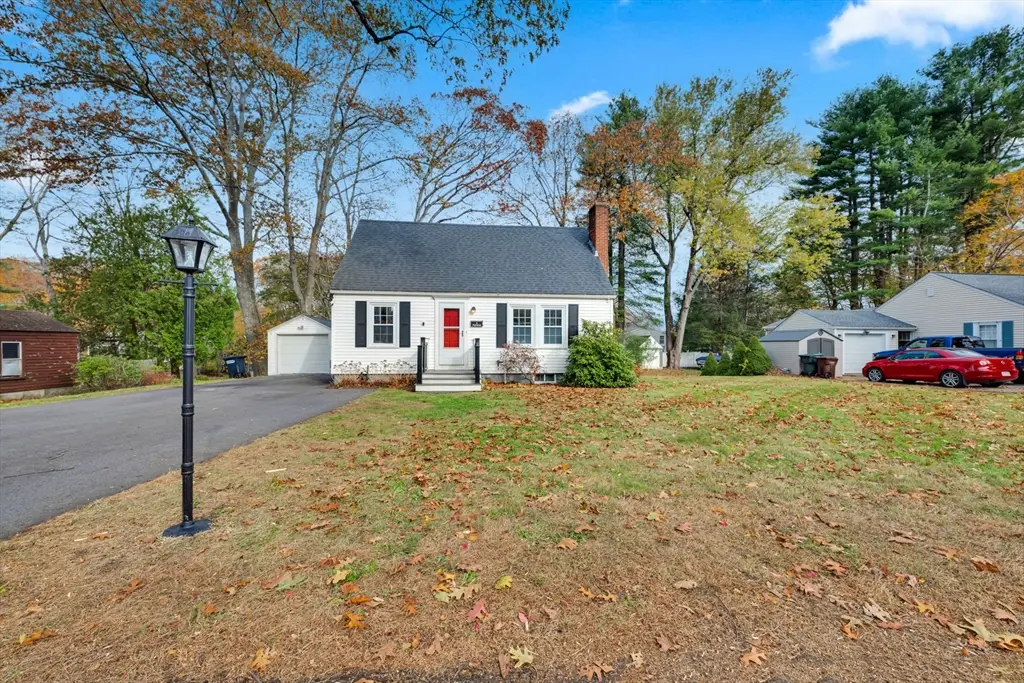 6 Paul St, Auburn, MA 01501 - Image #1