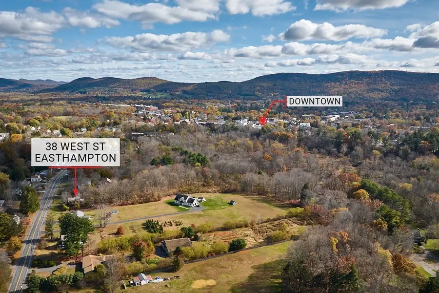 38 West St, Easthampton, MA 01027 - Image #2
