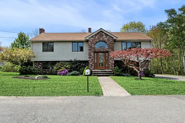 10 Seaview Road, Gloucester, MA 01930