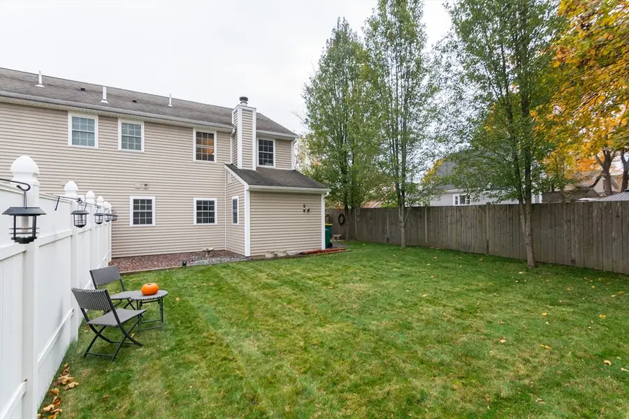 42 Angell St #42, Mansfield, MA 02048 - Image #3