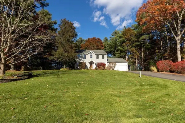 20 Johnson Drive, Lakeville, MA 02347