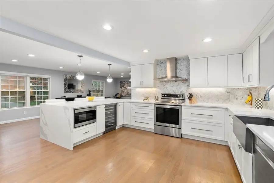 52 Condor Rd, Sharon, MA 02067 - Image #3