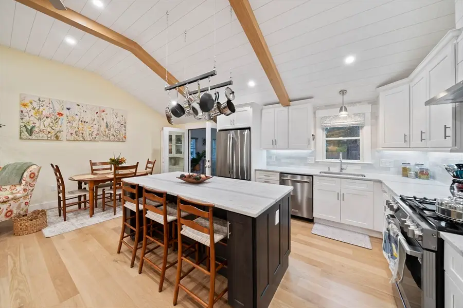 53 Chestnut St, Hanover, MA 02339 - Image #2