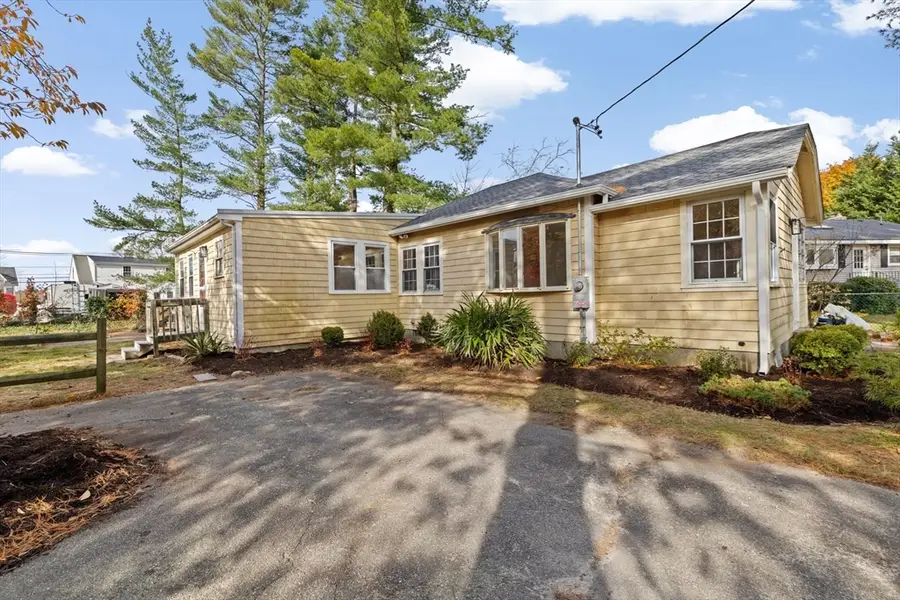 22 Pondview Ave, Pembroke, MA 02359 - Image #2