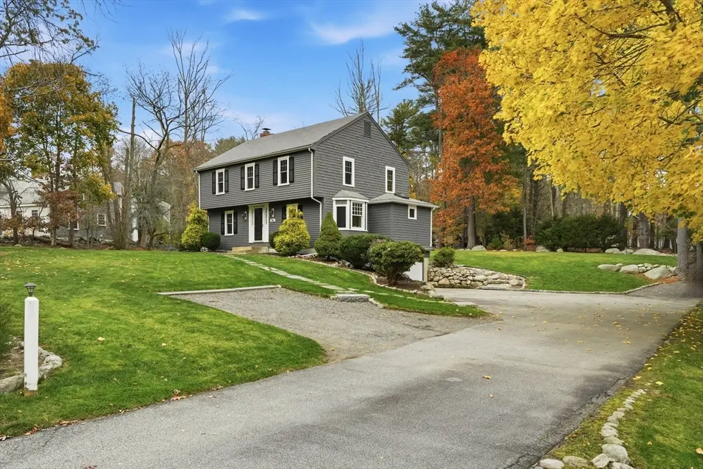 665 Grove St, Norwell, MA 02061 - Image #1