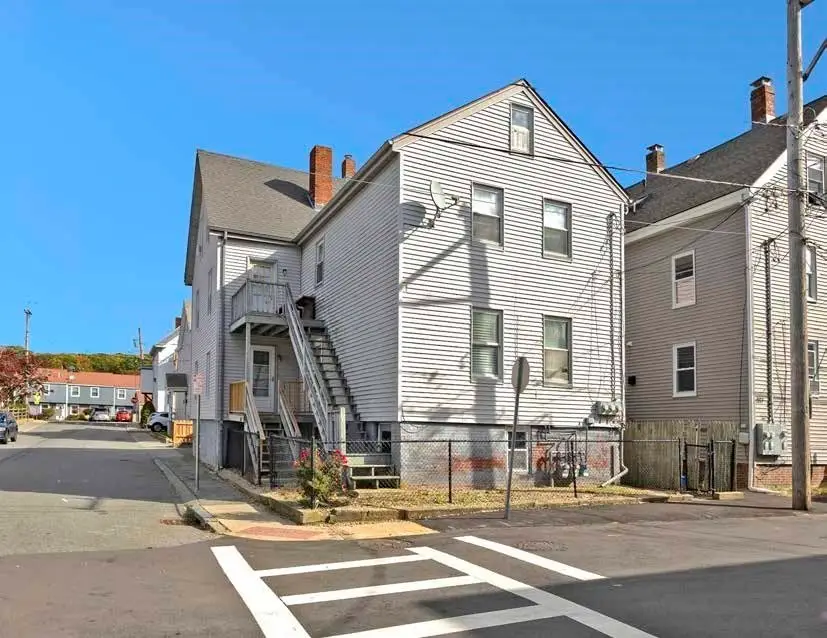 119 Pleasant St, Gloucester, MA 01930 - Image #2