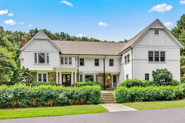 23 Stonecroft Circle, Weston, MA 02493