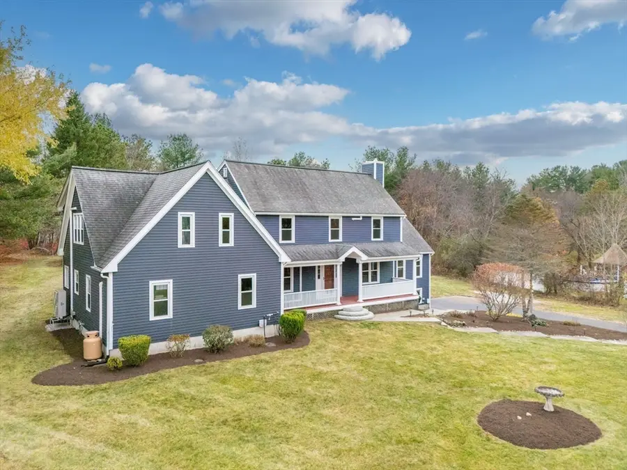17 Colonial Drive, Mendon, MA 01756 - Image #2