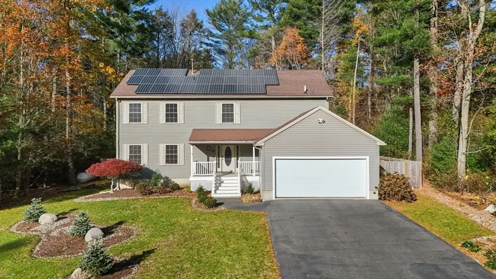 29 Belair Dr, Holbrook, MA 02343 - Image #1