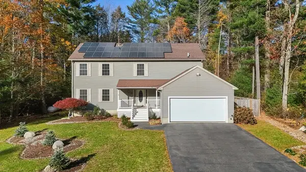 29 Belair Dr, Holbrook, MA 02343