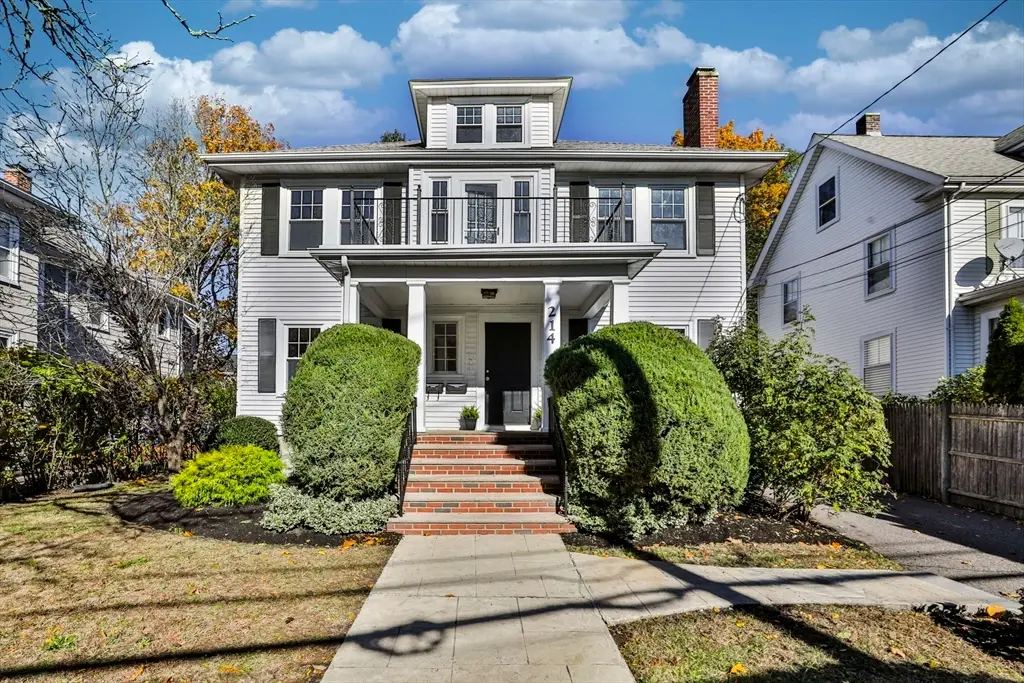 214 Brook Rd, Milton, MA 02186 - Image #1