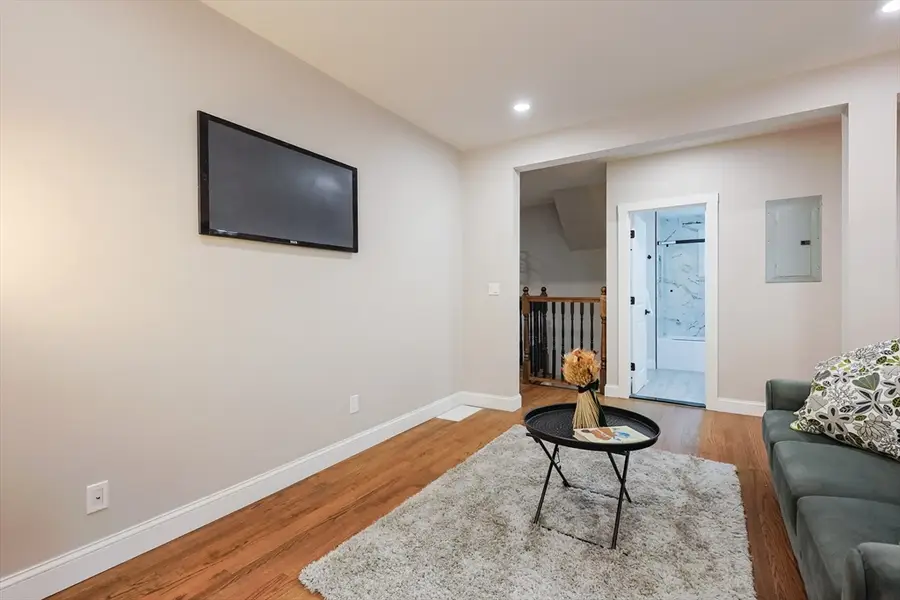 11 Watson St #1, Somerville, MA 02144 - Image #3