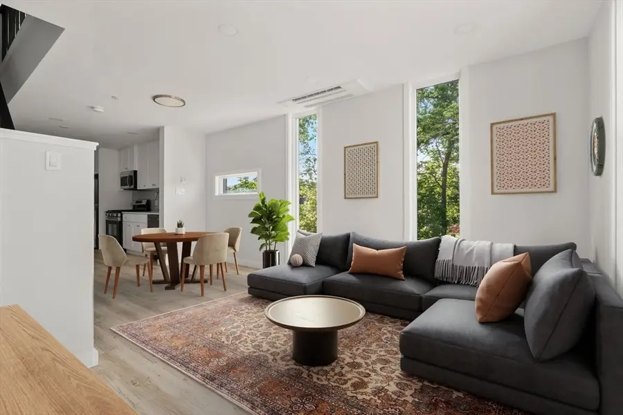 602 Canterbury #14, Boston, MA 02131 - Image #2