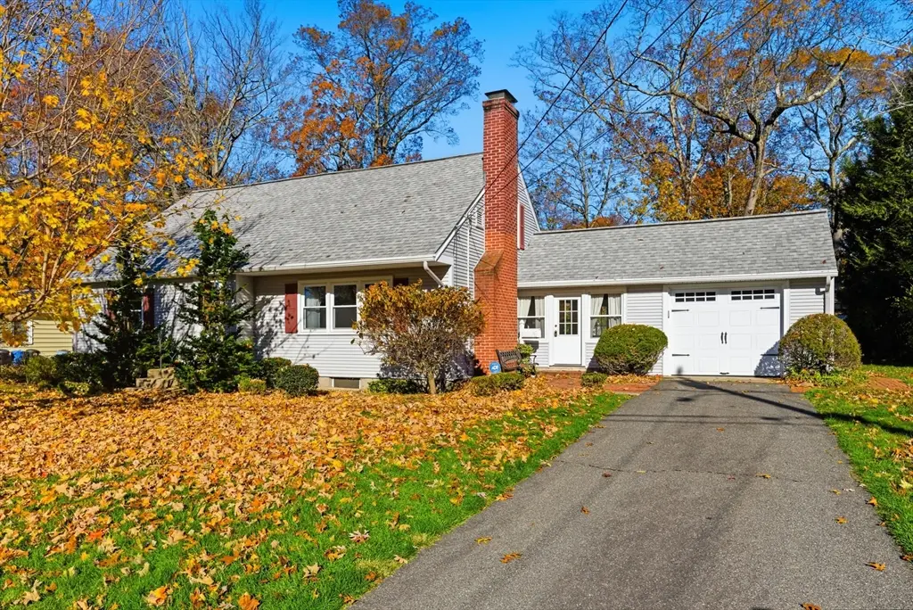 56 Hadley St, Springfield, MA 01118 - Image #1