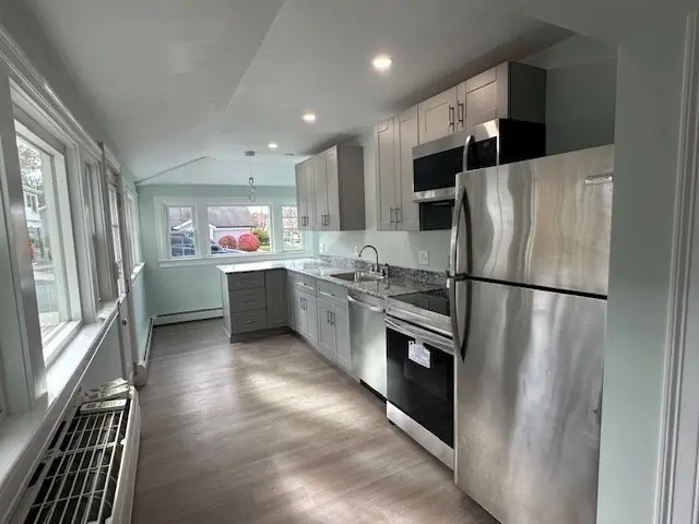 52 Pleasant St, Woburn, MA 01801 - Image #2