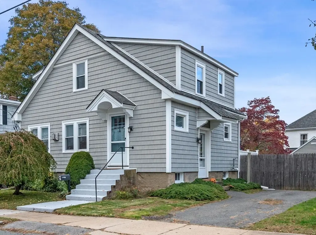 16 Lyman St, Beverly, MA 01915 - Image #1