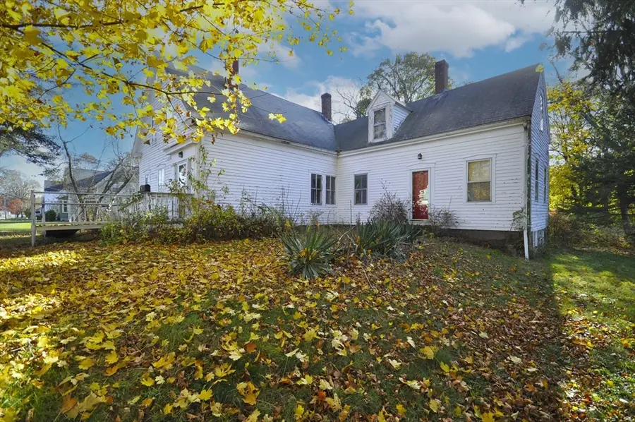 479 Central St, East Bridgewater, MA 02333 - Image #2