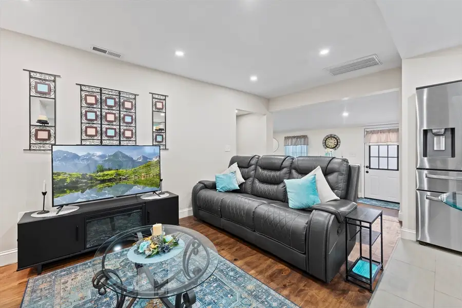 23 Bennett Lane, Lancaster, MA 01523 - Image #2