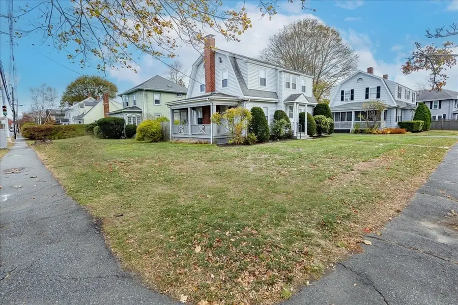 2 Martin St, Marblehead, MA 01945 - Image #3