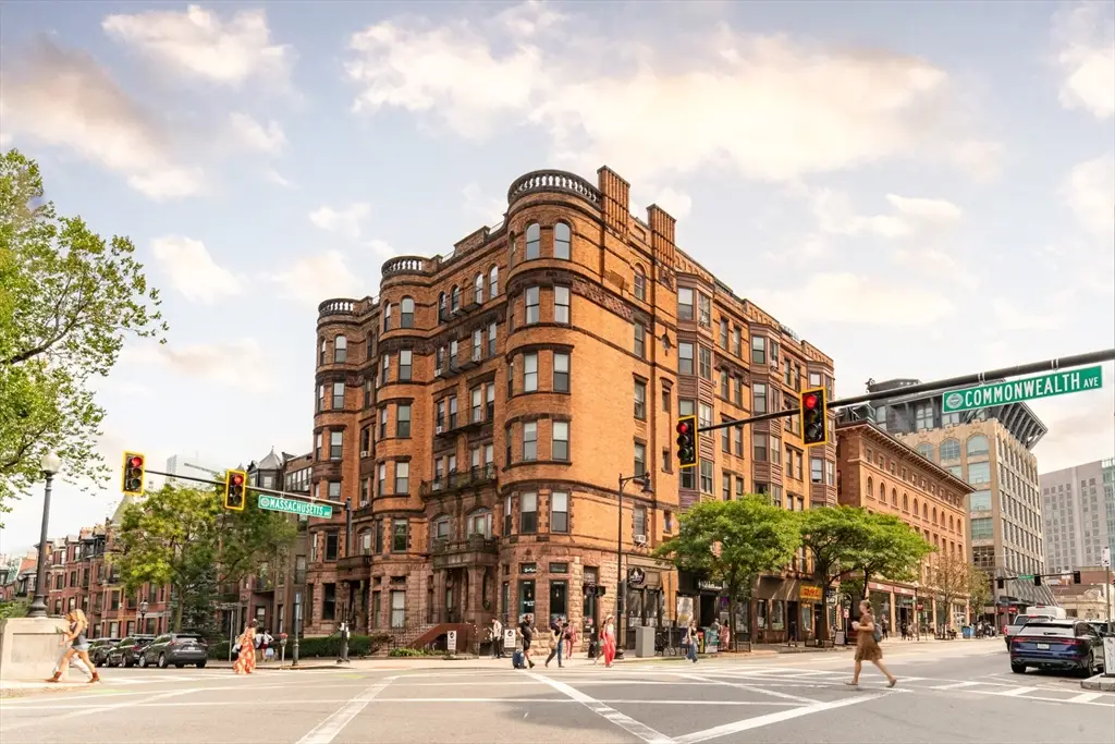 362 Commonwealth Ave #2E, 2F, Boston, MA 02115 - Image #1