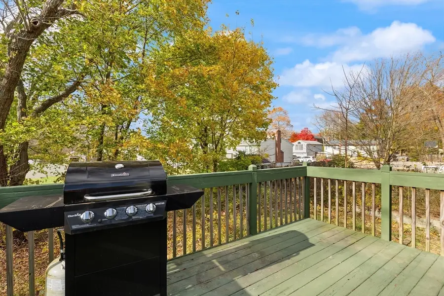 316 Pleasant St, Stoughton, MA 02072 - Image #3