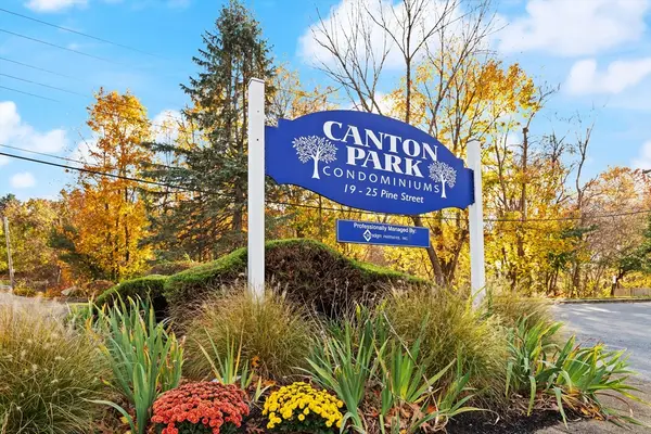 23 Pine St #A, Canton, MA 02021