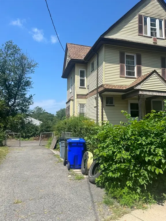 34 Ridlon Rd, Boston, MA 02136 - Image #2