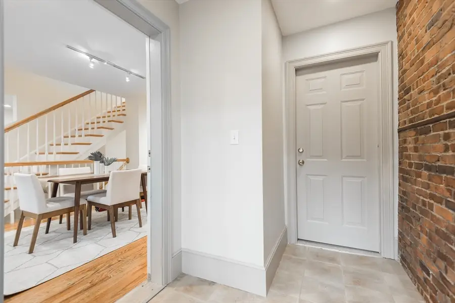 36 Sciarappa St, Cambridge, MA 02141 - Image #2