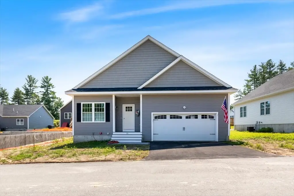 7 Venus Way #22, Pelham, NH 03076 - Image #1