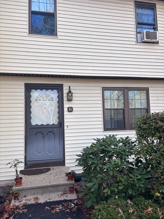931 Methuen St #6, Dracut, MA 01826 - Image #1