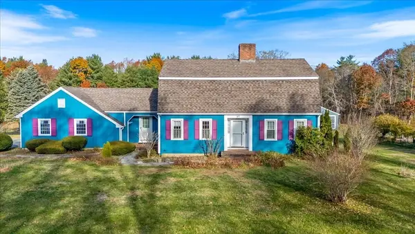 61 Folly Mill Rd, Salisbury, MA 01952