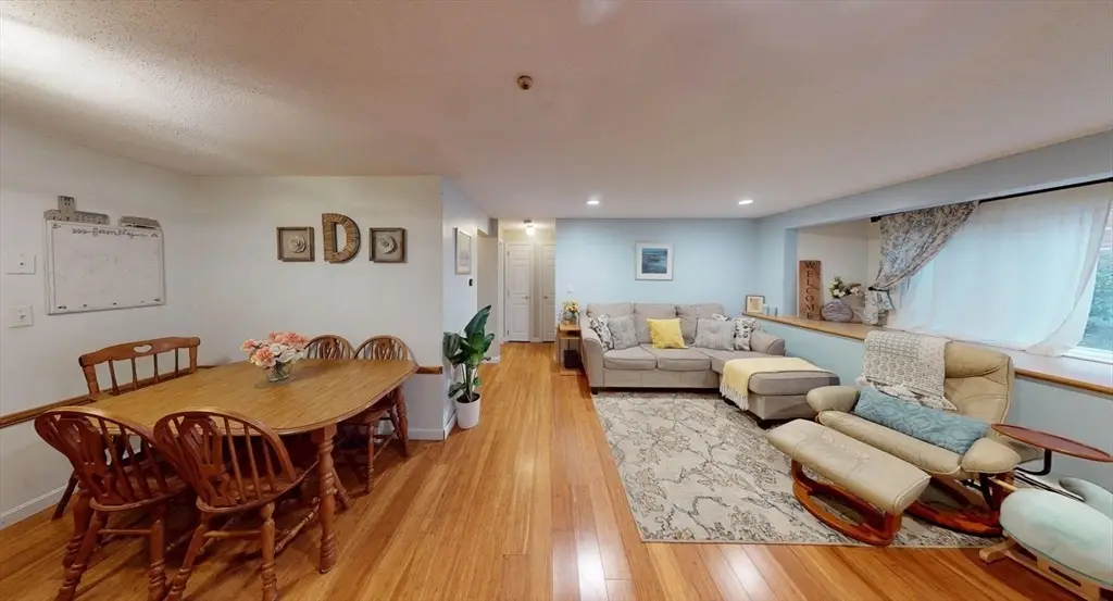 365 Washington St #5, Norwood, MA 02062 - Image #1