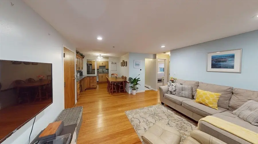365 Washington St #5, Norwood, MA 02062 - Image #3