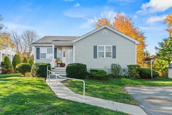 42 Crystal Water, East Bridgewater, MA 02333