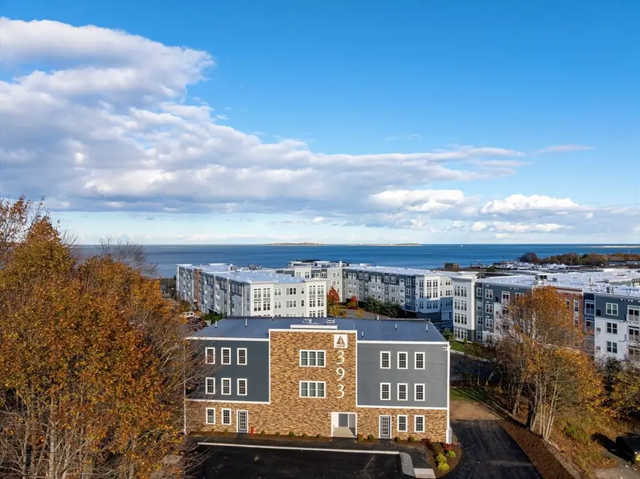 393 Court St #5, Plymouth, MA 02360 - Image #3