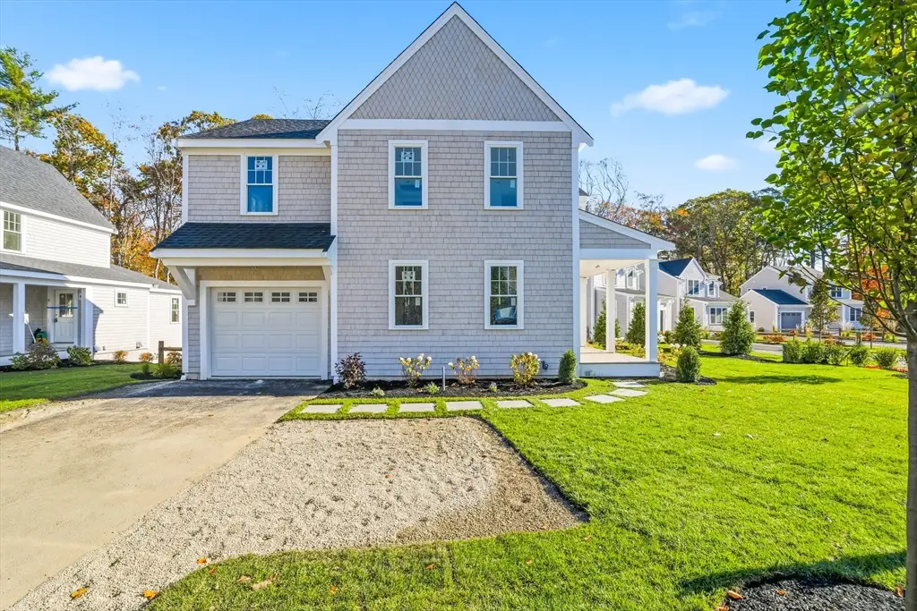 8 Pat Rose Way, Rockland, MA 02370 - Image #1
