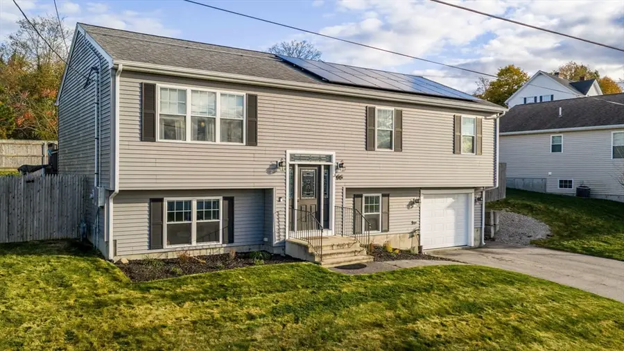 66 Bailey St, Fall River, MA 02724 - Image #2