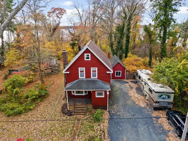 269 Middleboro Road, Freetown, MA 02717