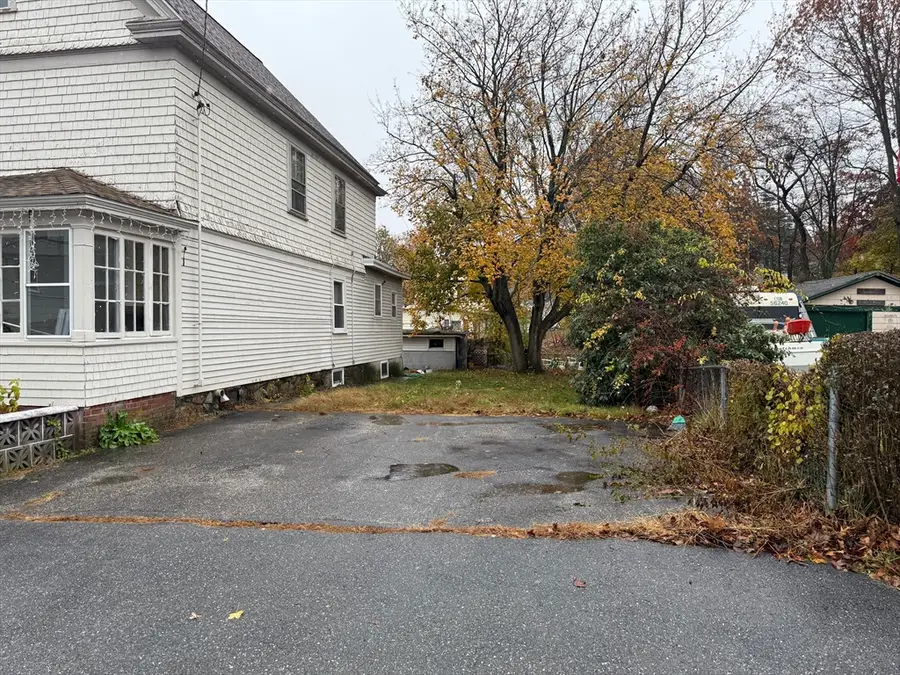 102 Weare St, Lawrence, MA 01840 - Image #3